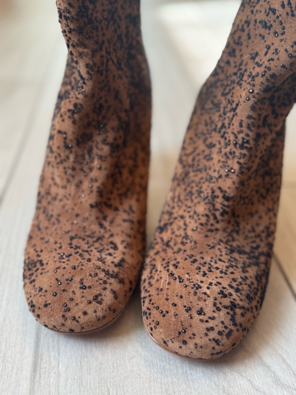 Like New! MIISTA Adrianna Printed Glitter Block Heel Ankle Boots - Picture 9 of 14